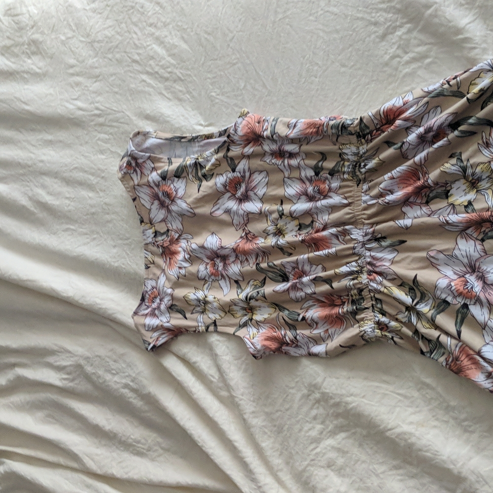 Street wear society size s Floral Jumpsuit. - Picture 3 of 5